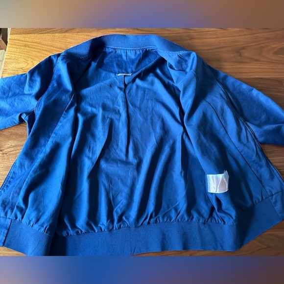 Vero Moda Bomber Jacket Deep Blue Soft Fabric Full Zipper Size M - Picture 3 of 14